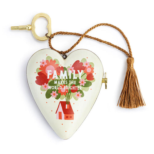  Demdaco Family Makes The World Brighter Musical Art Heart Sculpture