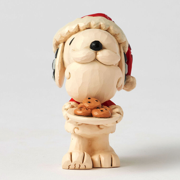 Enesco Jim Shore Peanuts Snoopy Santa With Cookie Plate Mini Figurine, 3.3"