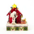 Enesco Jim Shore Peanuts Snoopy Decorating Doghouse Light-Up Figurine, 6.3"